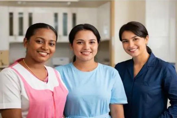 استقدام عمالة منزلية